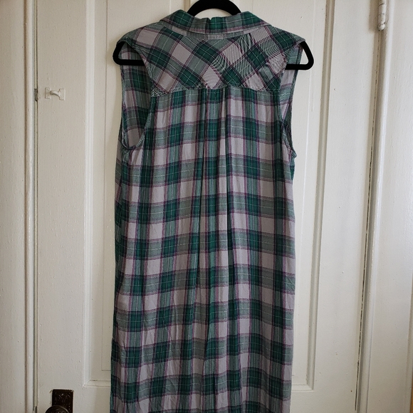 The Laundry Room Sleeveless Extra Long Button Down - Picture 2 of 4